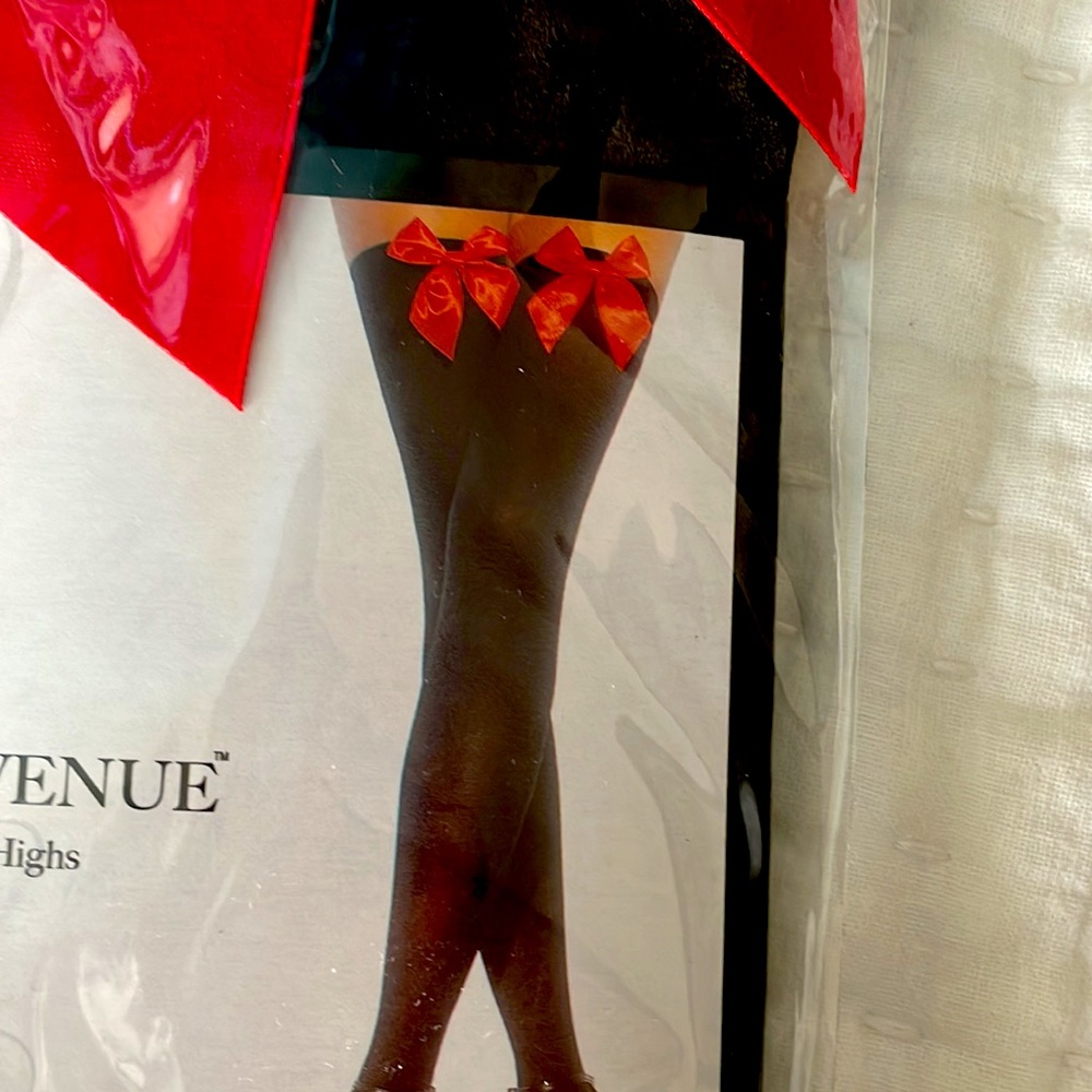 Leg Avenue, Black opaque thigh high hosiery with red satin bow